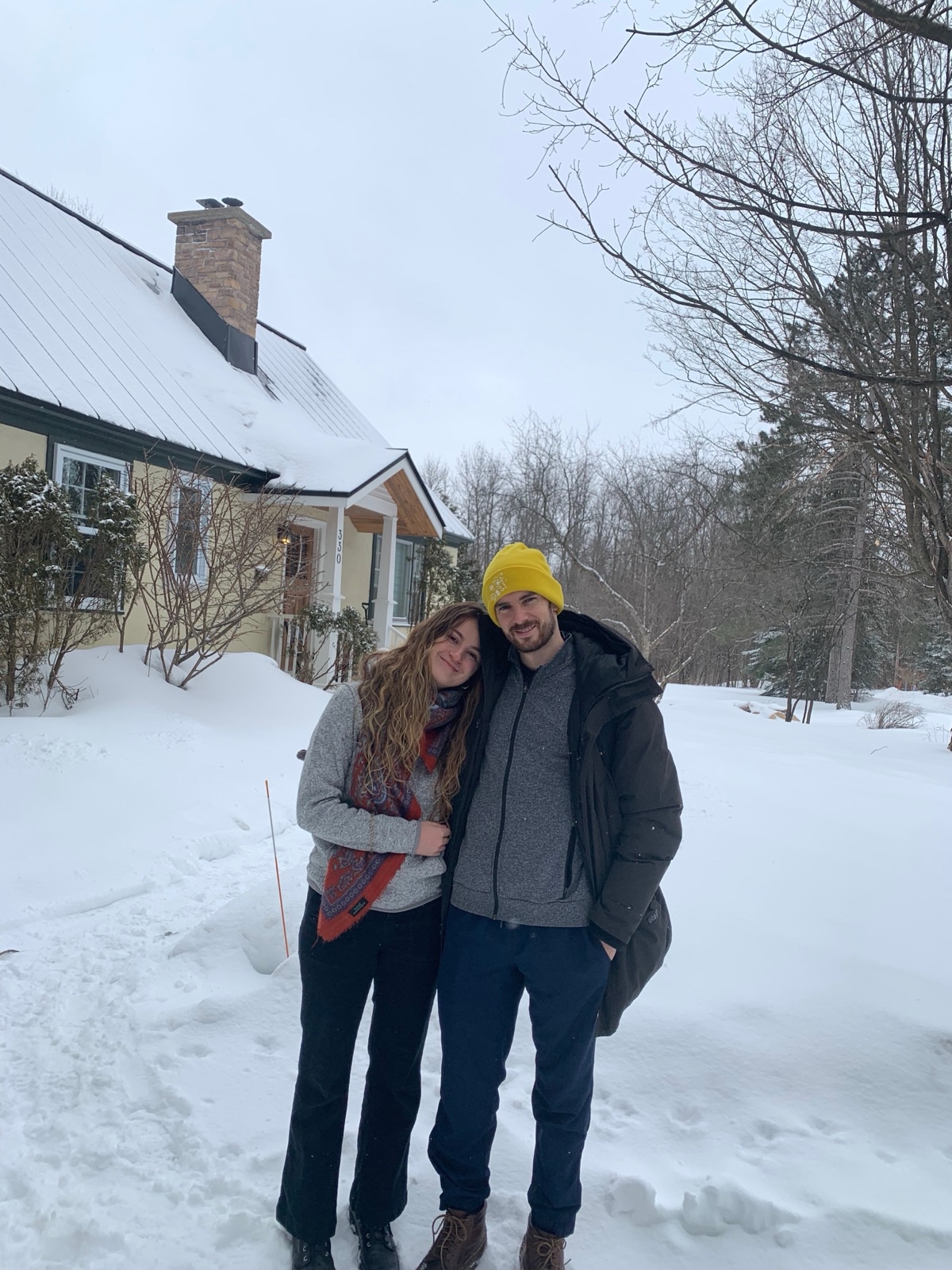 Alexa and Julien in the snow